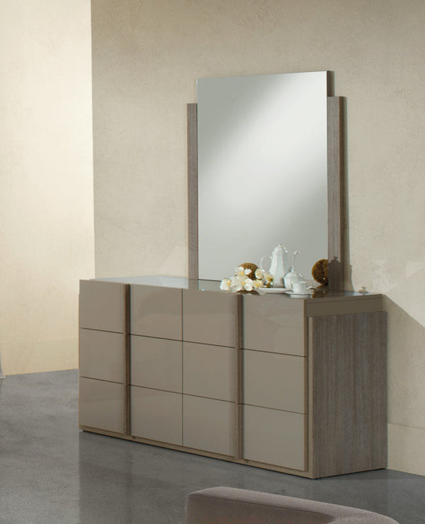 Nova Domus Marcela Italian Modern Mirror - MONAVILLA